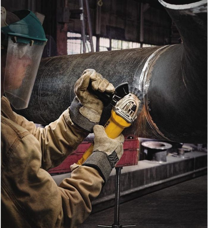 ⁦ديوالت صاروخ قطعية 4.5 بوصه 900 وات موديل  -DEWALT  DWE4110-B5⁩ - الصورة ⁦5⁩